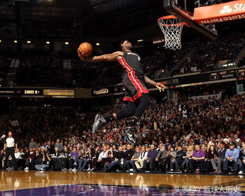 27连胜詹姆斯绝杀魔术,12-13赛季詹姆斯关键时刻