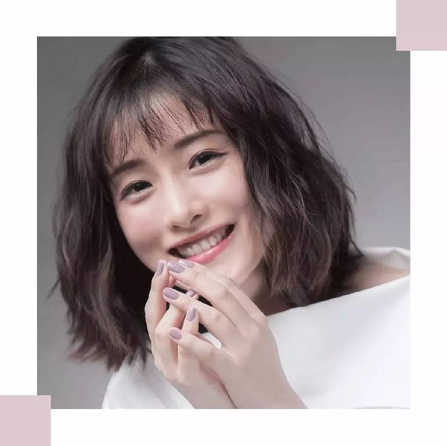 短发发型像微整形,40岁的瘦脸减龄发型短发