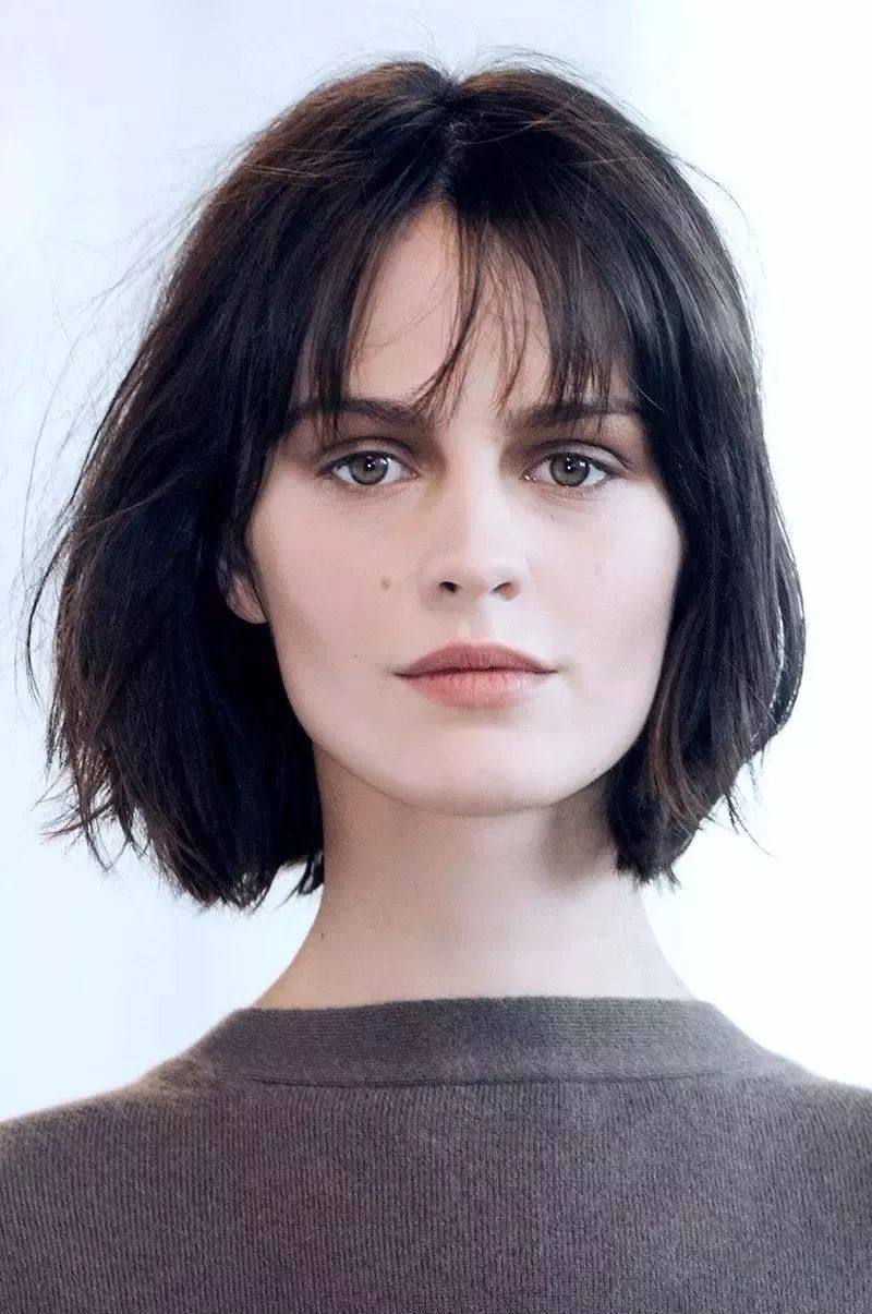 短发发型像微整形,40岁的瘦脸减龄发型短发