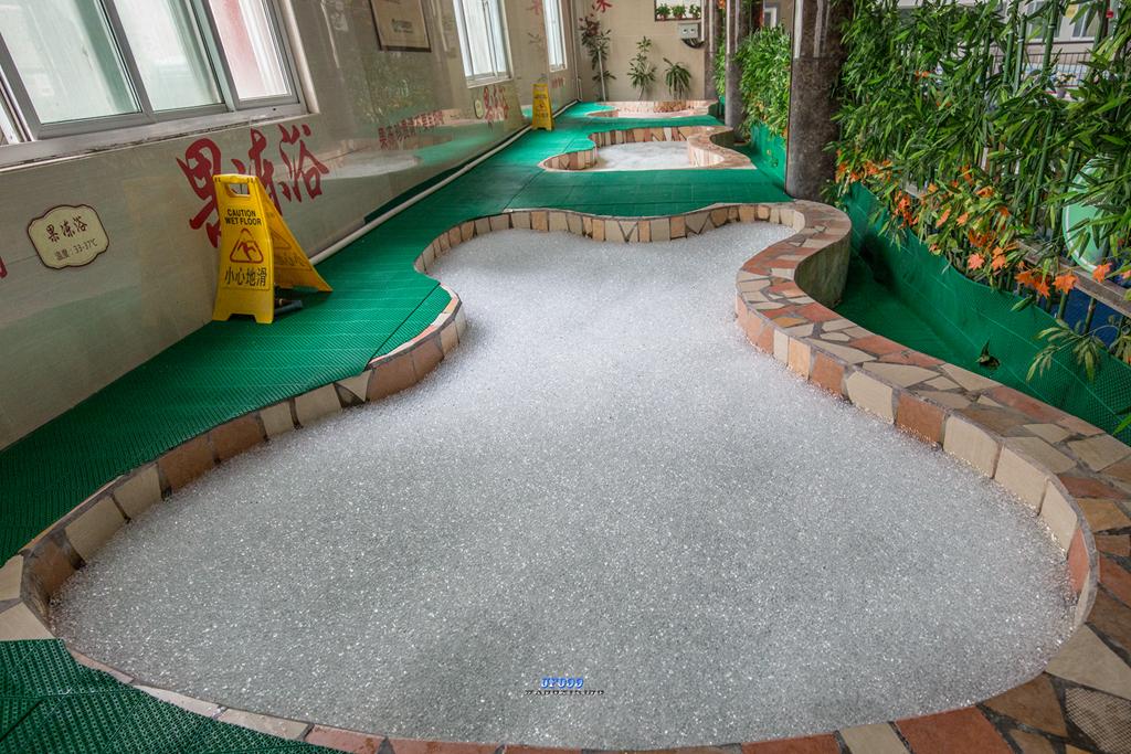 泡温泉真的蛮爽的,泡温泉透不过气