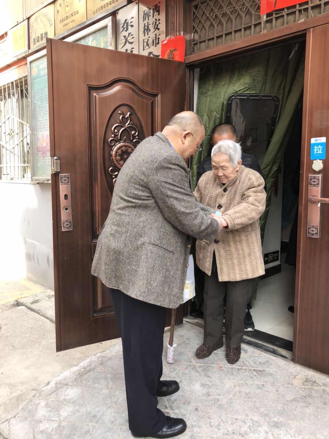 虎标企业2018情暖夕阳|简单生活,送出健康