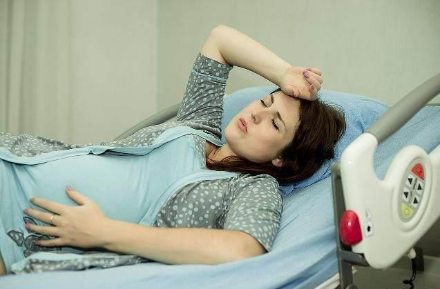 胎儿一般都在预产期之前出生,临近预产期征兆