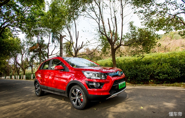 北汽新能源车型及价格ex360,北汽新能源ex360正式宣布上市