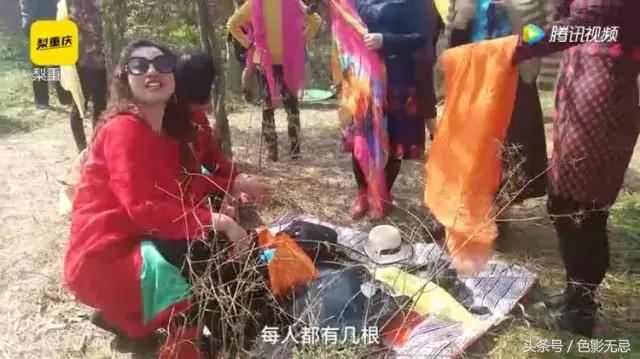 一条围巾引发狗血案,一条丝巾引发的案件