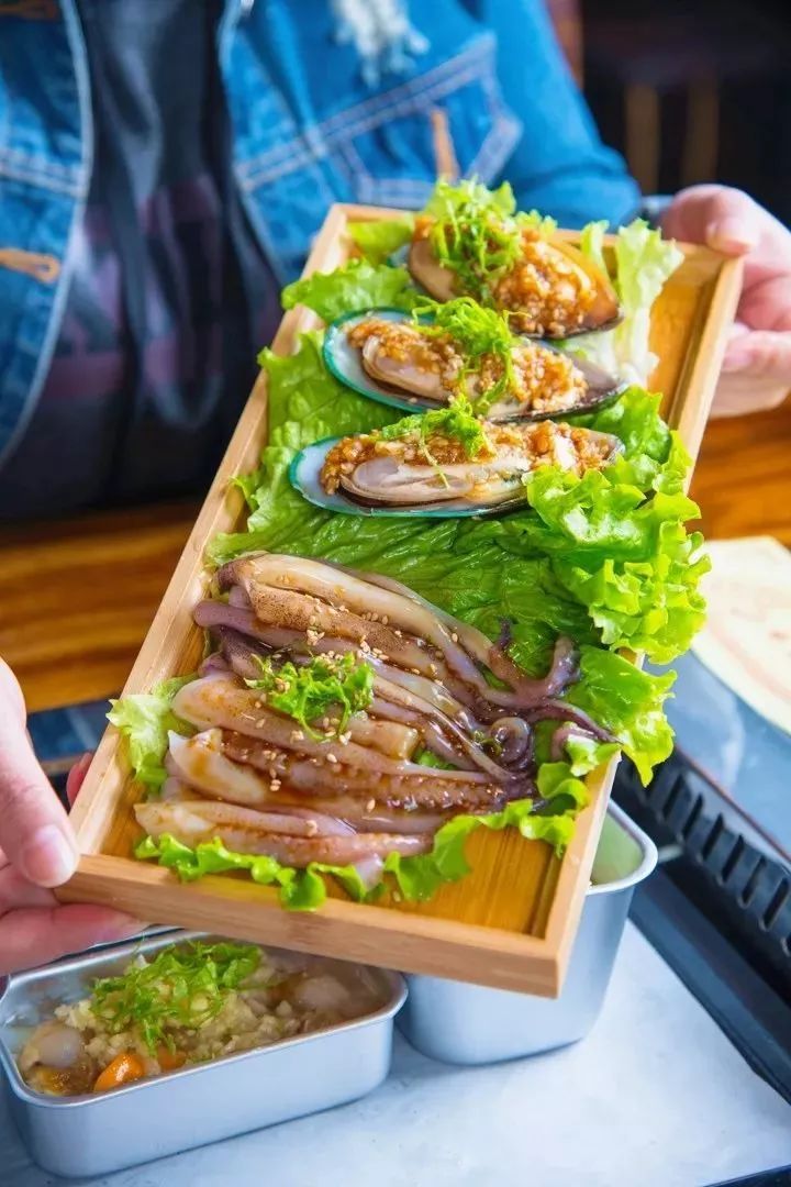 天津首家“皇后式任食”，澳洲牛肉、越南虎虾、鲜活鲍鱼放肆吃！