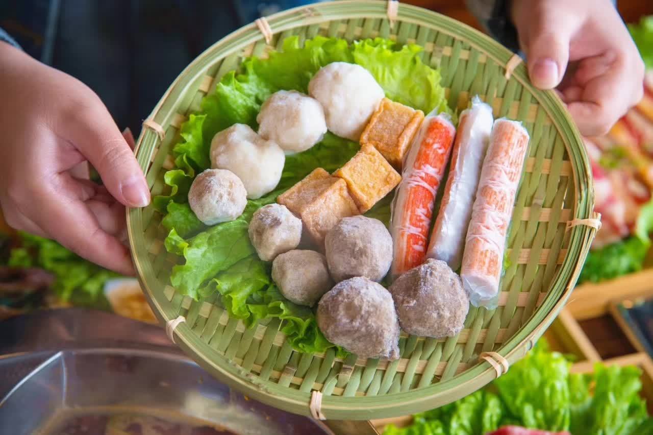 天津首家“皇后式任食”，澳洲牛肉、越南虎虾、鲜活鲍鱼放肆吃！