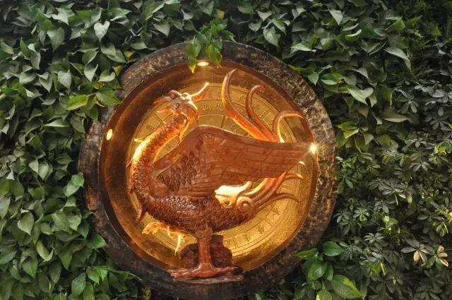 “妙在有斑,贵在浑厚”,斑铜大师李洪刚的道、法、自然