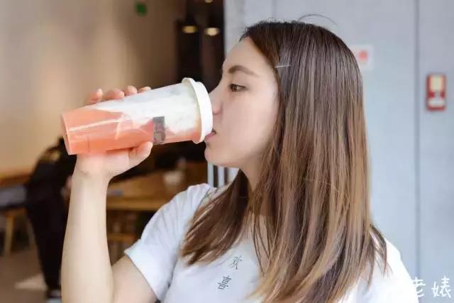 网红奶茶喜茶,coco奶茶跟喜茶