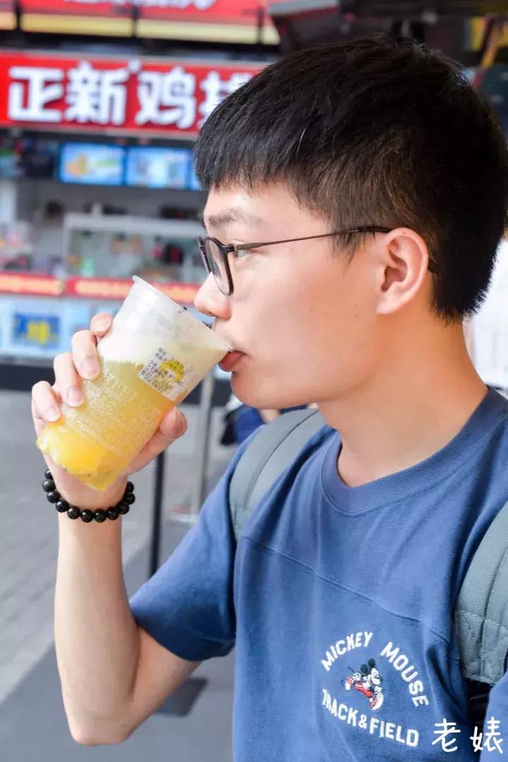 网红奶茶喜茶,coco奶茶跟喜茶