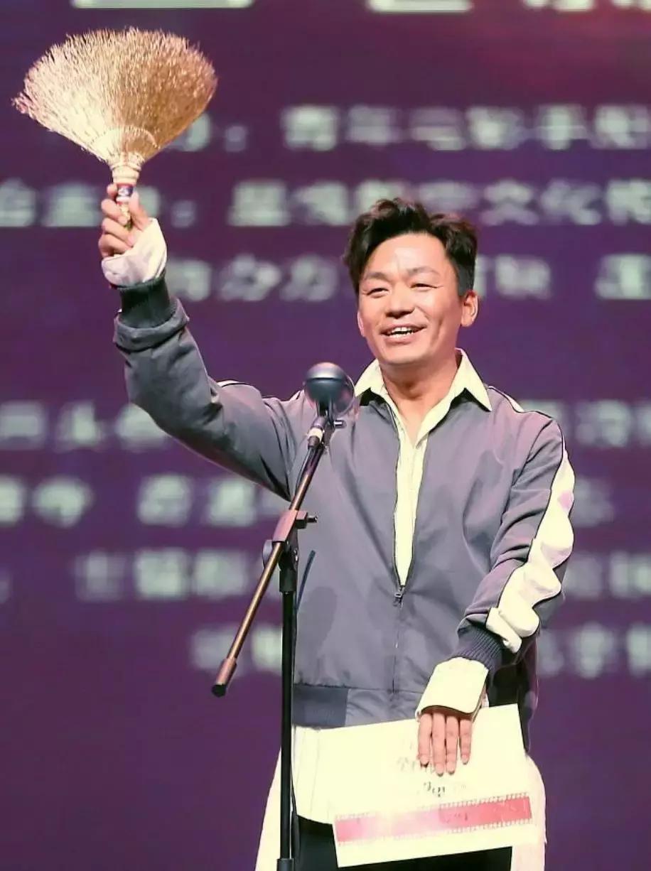 王宝强最差导演奖完整版,王宝强哪个导演搞红的