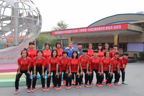 全国u14女足比赛,u18女足第三届中青赛梅州赛区
