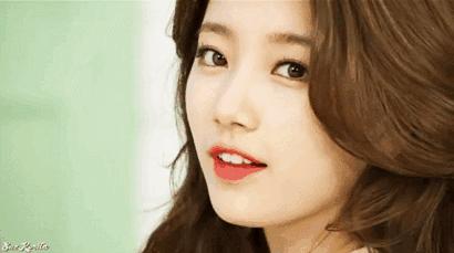 张韶涵在崩溃的时候怎么走出来的 (张韶涵自律到底有多强大)