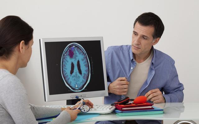 难治性癫痫病预后,正常人出现癫痫症状复发率是多大