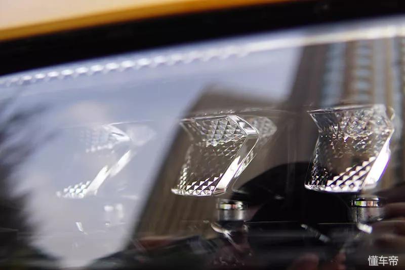 未来感十足新款ds7全球首发亮相,设计为王人性为先试驾国产ds7