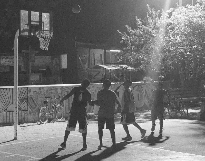 穿假鞋都是什么心理,大学生穿假鞋什么心态