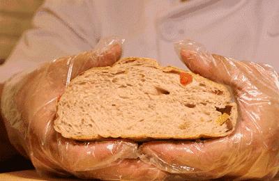 盘点面包｜给仇人一块这样的面包，你猜会发生什么？