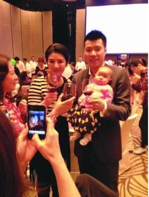 孙红雷为女儿举办百日宴盘点明星孩子奢华百日宴