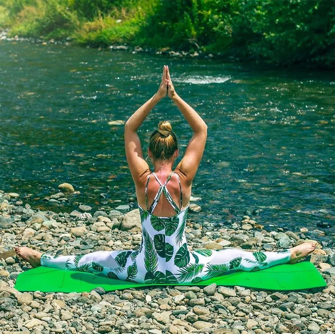 刚刚入门的瑜伽怎么做,初步瑜伽简单的