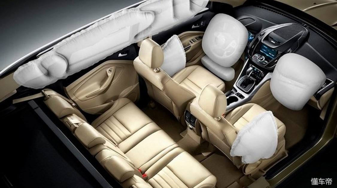 轿车除了安全带还有什么安全装置,汽车常见的主动安全装置有什么