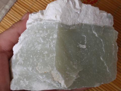 金镶玉骗局是怎么欺诈的,金镶玉背后的骗局