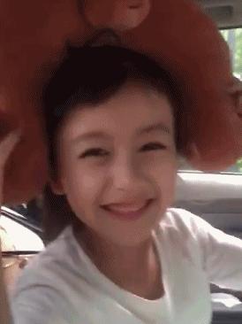 王思聪抖音唯一关注的女孩,王思聪关注的小姑娘高学历