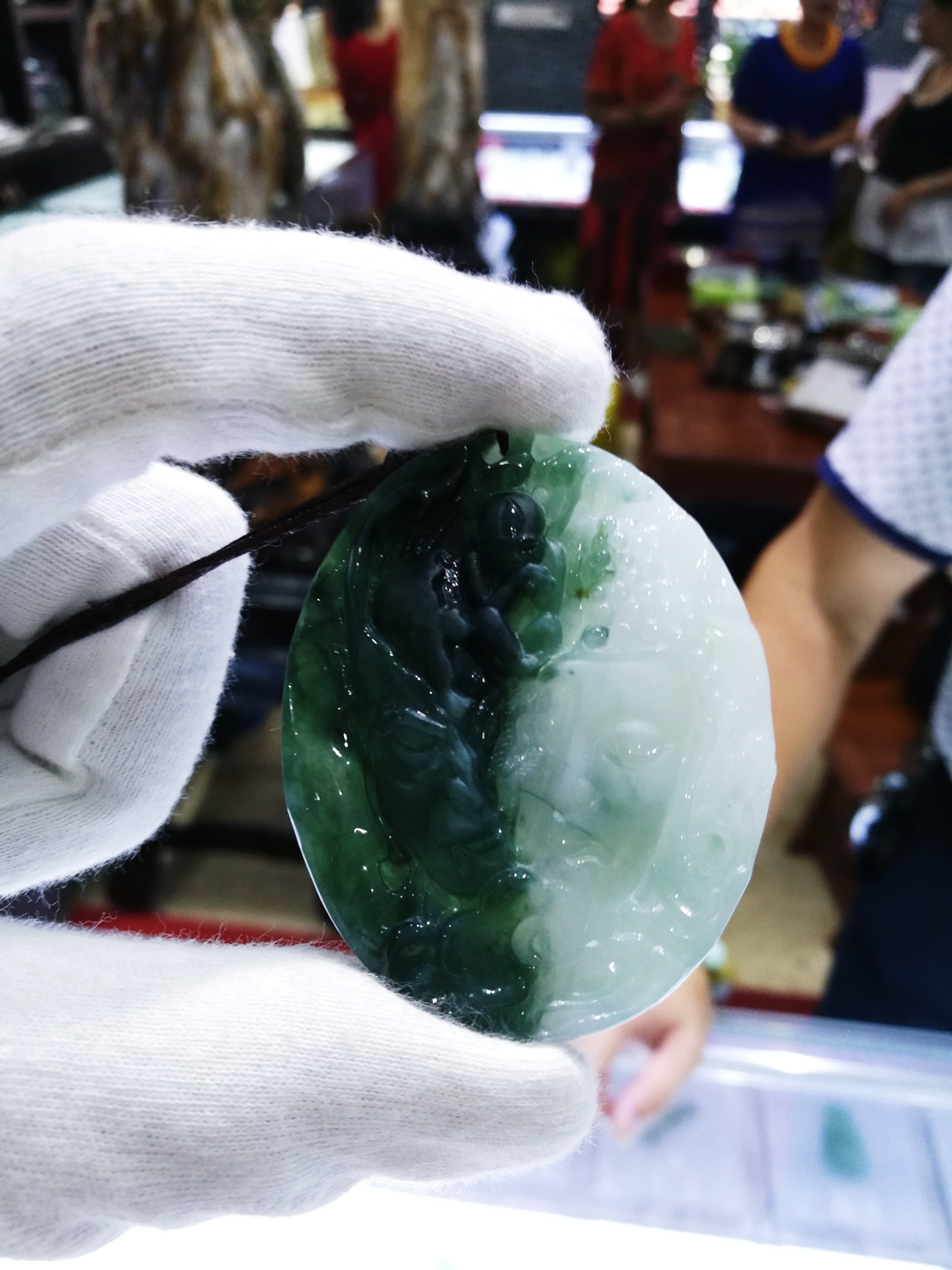 金镶玉骗局是怎么欺诈的,金镶玉背后的骗局