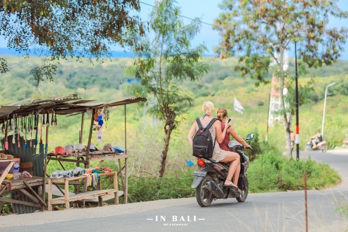 蓝梦岛海上浮台浮潜,蓝梦岛香蕉船滑水道浮潜视频