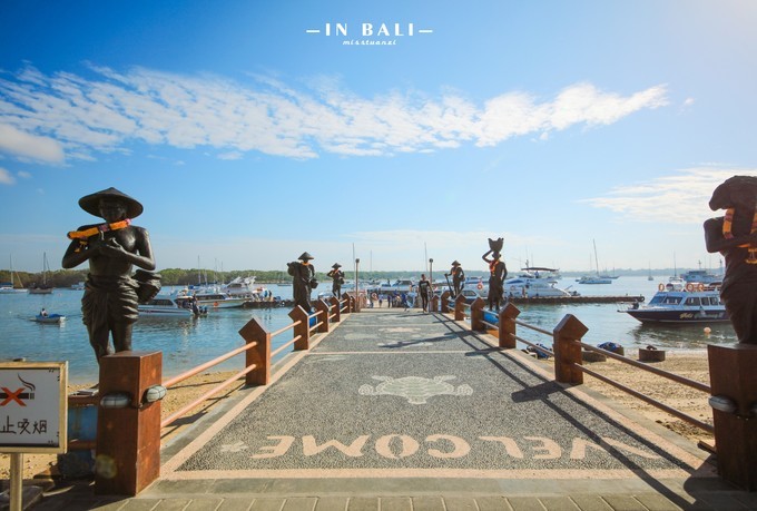 蓝梦岛海上浮台浮潜,蓝梦岛香蕉船滑水道浮潜视频