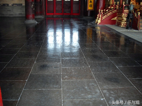 北京故宫的地砖,北京故宫地砖用什么原材料