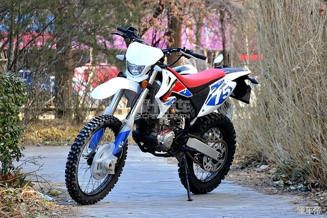爱卡小伙伴骑什么摩托车（第一期）实用与玩乐兼顾