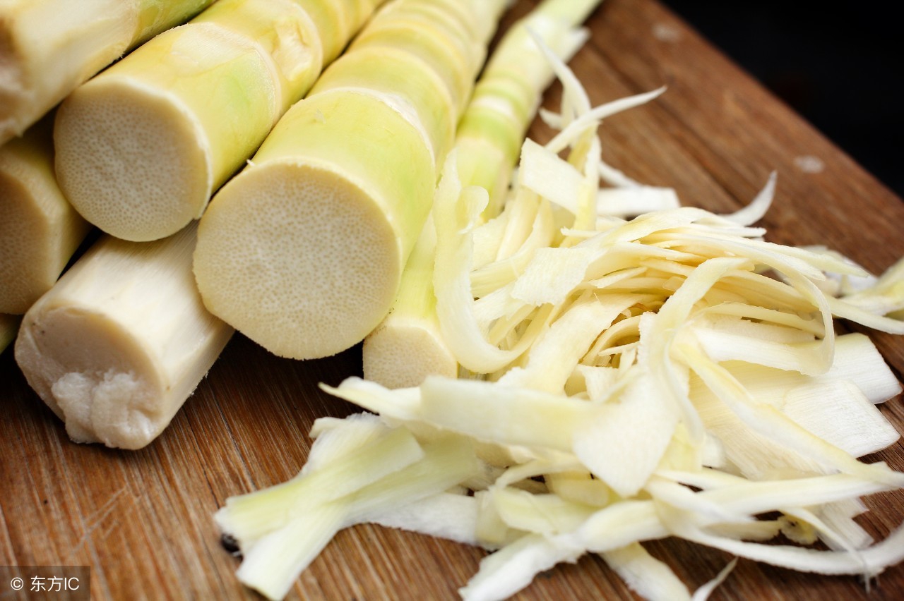 产后吃什么又下奶又掉秤,产后吃啥东西又下奶还不上火