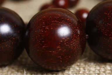 怎么辨别金星小叶紫檀真假,金星小叶紫檀手串怎么辨别真假