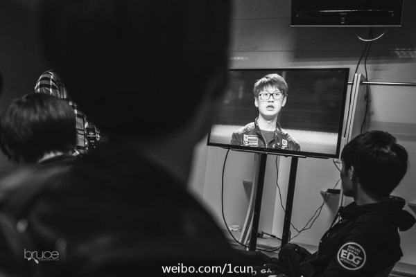 赛场上的最佳拍档五大经典下路组合