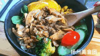 从没隐藏过自己魅力的皮市街，是扬州老城区最好的作品