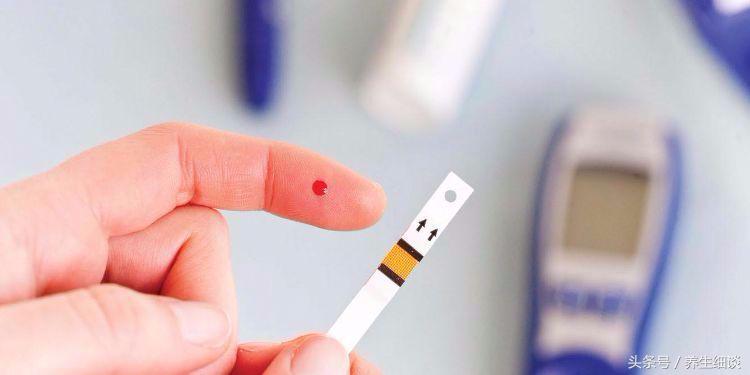 糖尿病血糖高了当下怎么办,糖尿病人血糖持续高怎么医疗