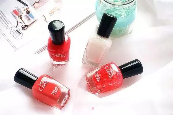 护肤、隐形眼镜、指甲油……用了之后我再也没考虑过其他的牌子……