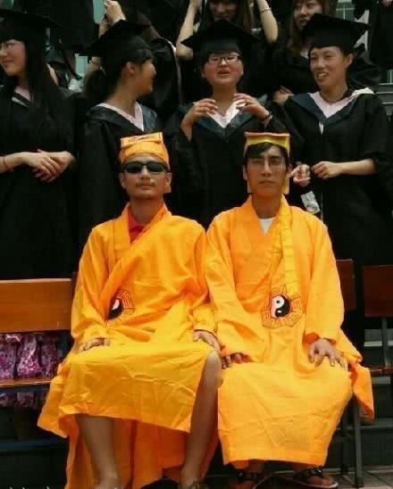 搞笑男搞笑合集,搞笑合集看一次笑三回