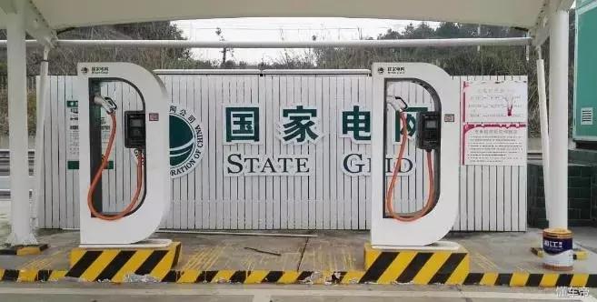 奔驰禁售燃油车是什么时候,奔驰宝马停售燃油车