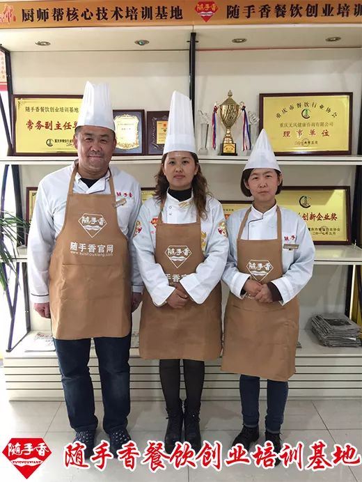 住特色民宿领略北疆风光,新疆民宿烧烤推荐