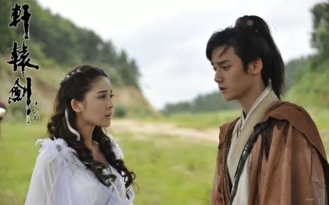 娜扎从小美到大,娜扎怎么越来越美了