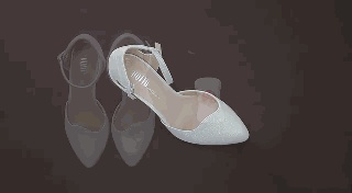 如何避免高跟鞋磨脚,高跟鞋磨脚怎么办家常小妙招