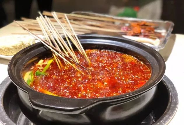 四川麻辣烫和普通麻辣烫的区别,正宗四川麻辣烫是什么样的