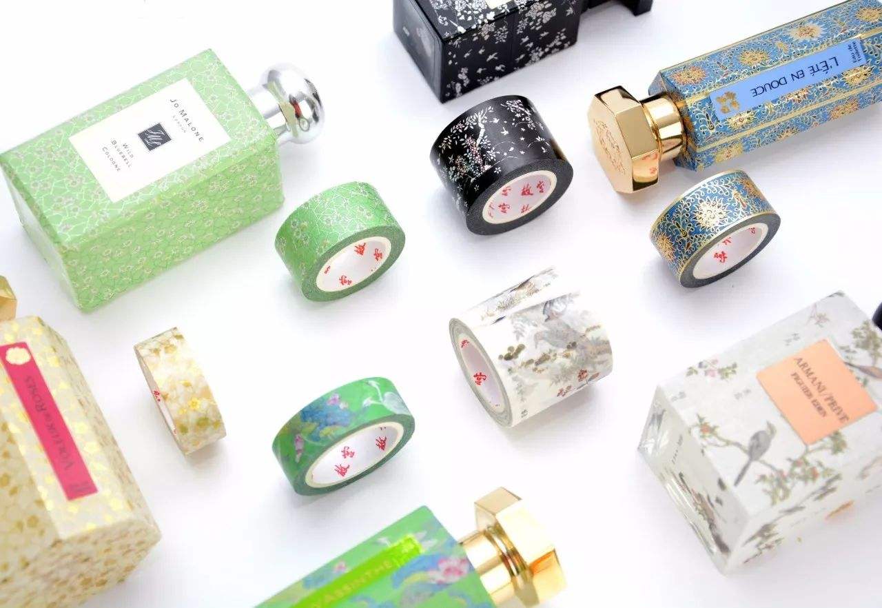 美人如花隔云端的下一句是什么,女人必备的几款口红色号