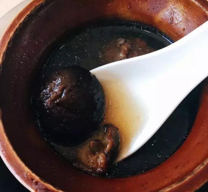 有一种炫富叫人到中年父母健在,有一种高级的炫富