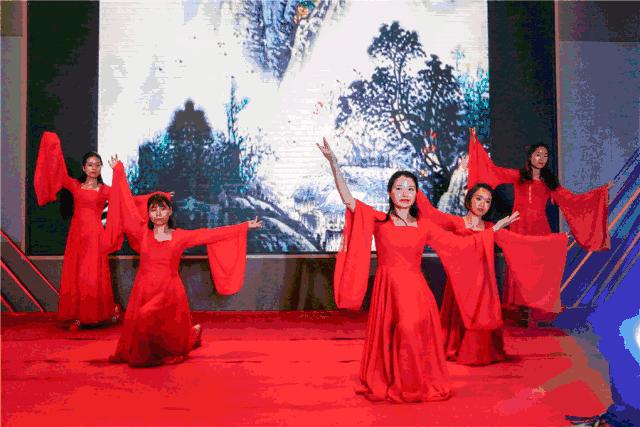 激动！金堂首个官方认证的四星级饭店诞生啦，原来就是她……