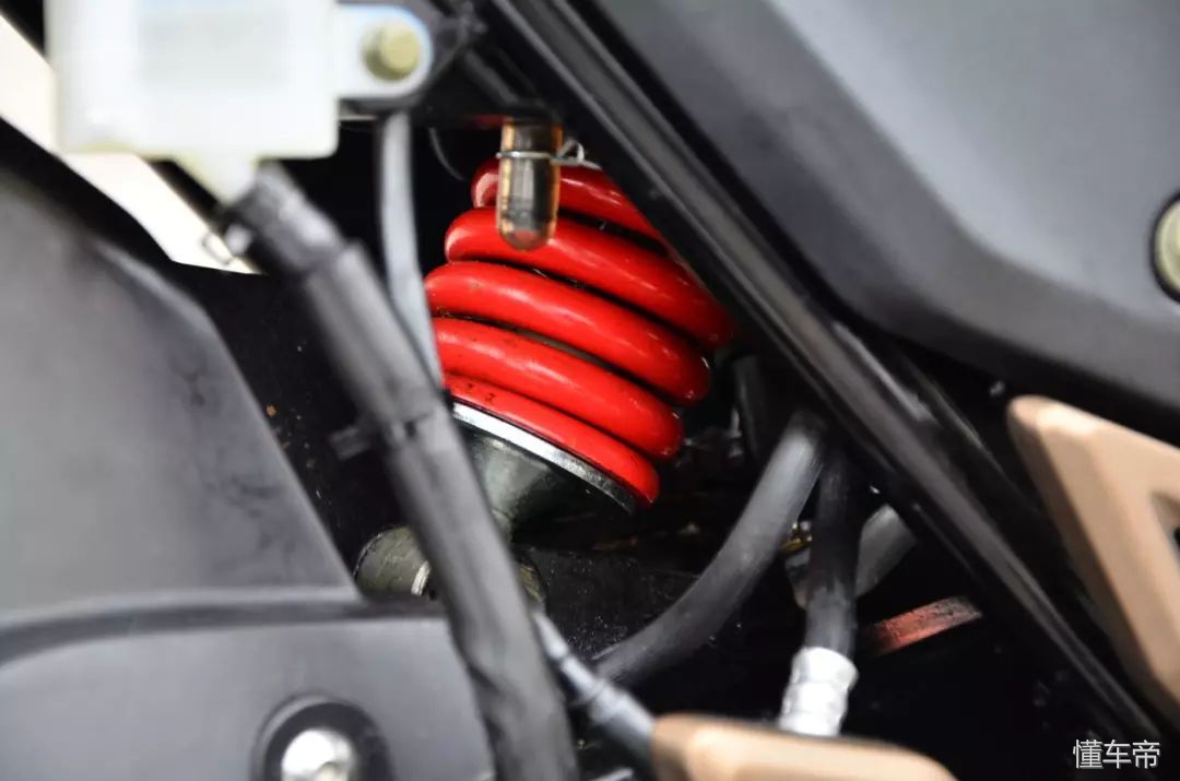 力帆kp250摩托车评测视频,力帆kp250评测视频