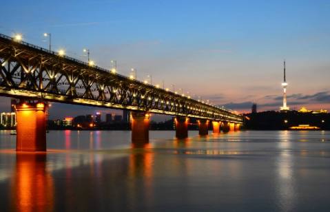 武汉地铁2号线线路图完整版,武汉地铁2号线沿途有啥好吃的