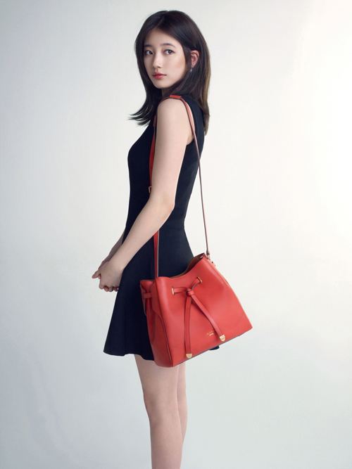 韩国美女加厚连衣裙,韩国女裙子中长款