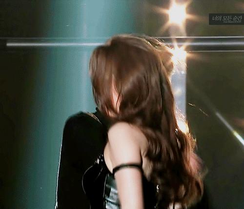 韩国美女加厚连衣裙,韩国女裙子中长款