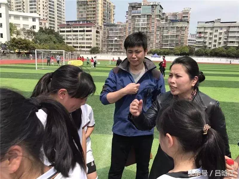 赶快来围观，桂林各中小学的同学们在球场上挥洒青春的身影帅爆了